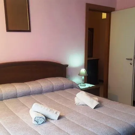 La Casa Di Marta * Λα Σπέτσια