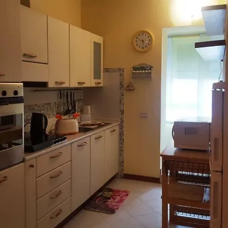 La Casa Di Marta La Spezia